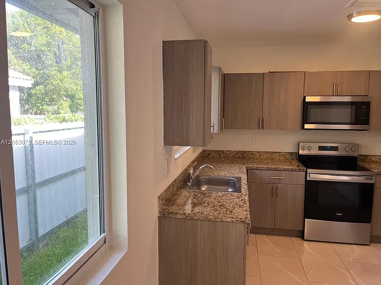 10229 SW 173rd St #1 — Photo 8
