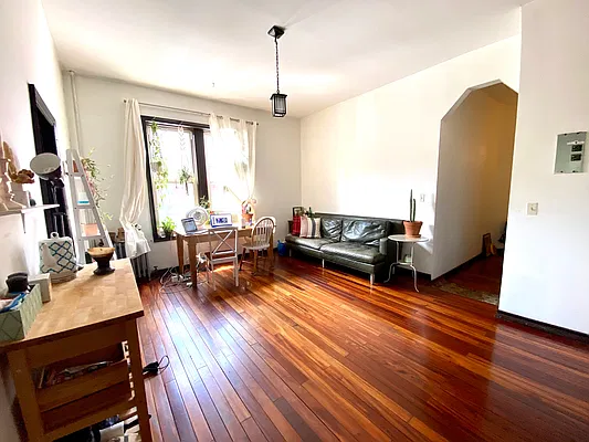 Rented by Nolita Group | media 1