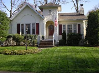 66 Spring St, Edison, NJ 08820