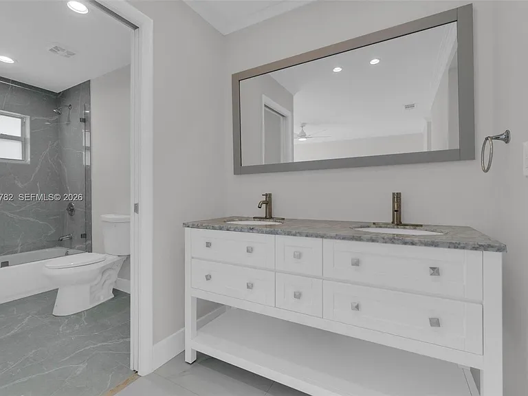14480 SW 115th Ter — Photo 16