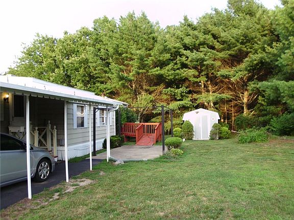 2nd image of 29 Sherwood Valley Ln