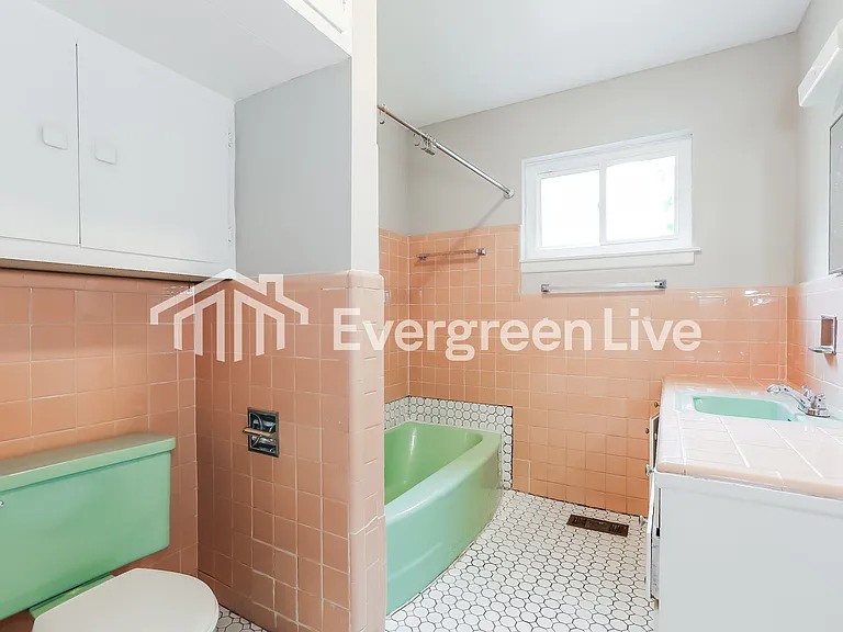 22 Glenmere Dr — Photo 11