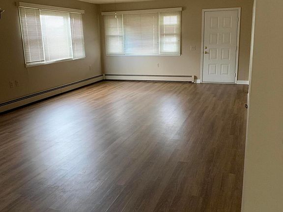 4th image of 3 Bakoua Court