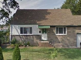 2-24 28th St #1X, Fair Lawn, NJ 07410