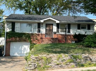 4434 Oak St, Omaha, NE 68105