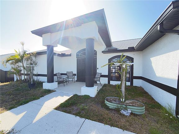 2nd image of 1208 NW 15th Ave