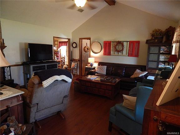 5th image of 4236 Beardsley Dr