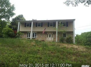 46 Winston Dr, Smithtown, NY 11787