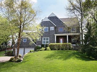 4308 Colleen Ct, Arden Hills, MN 55112