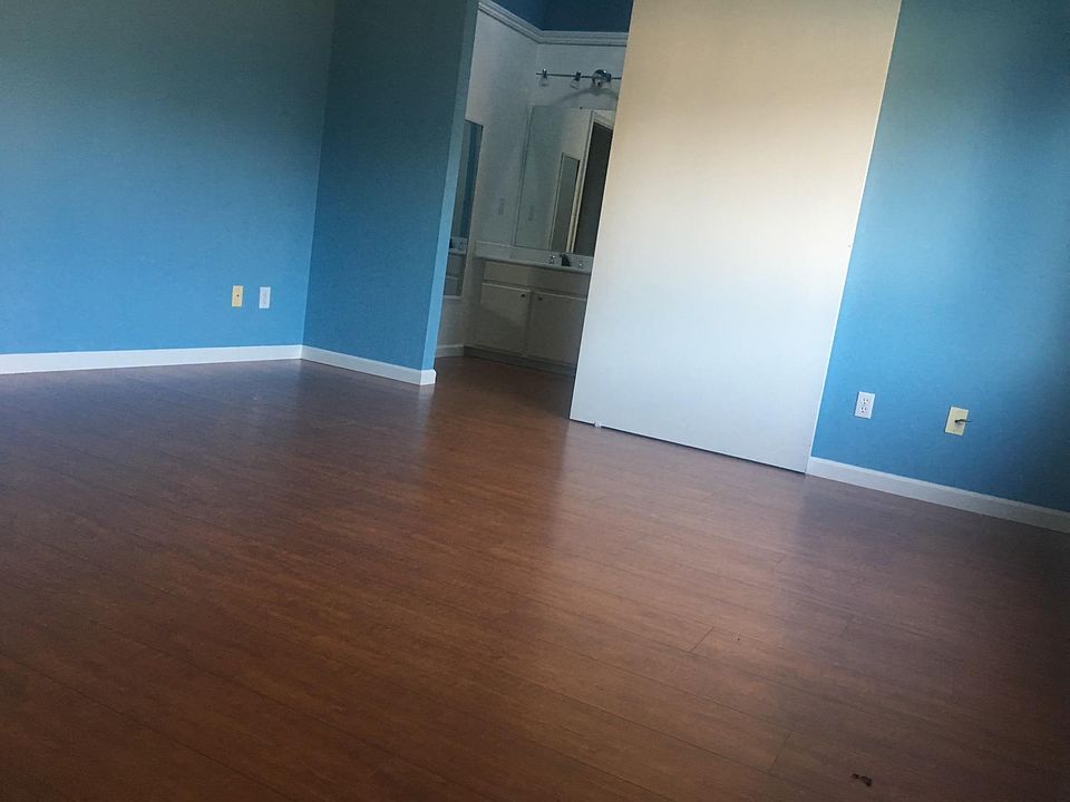 1st image of 2422 Diane Marie Way