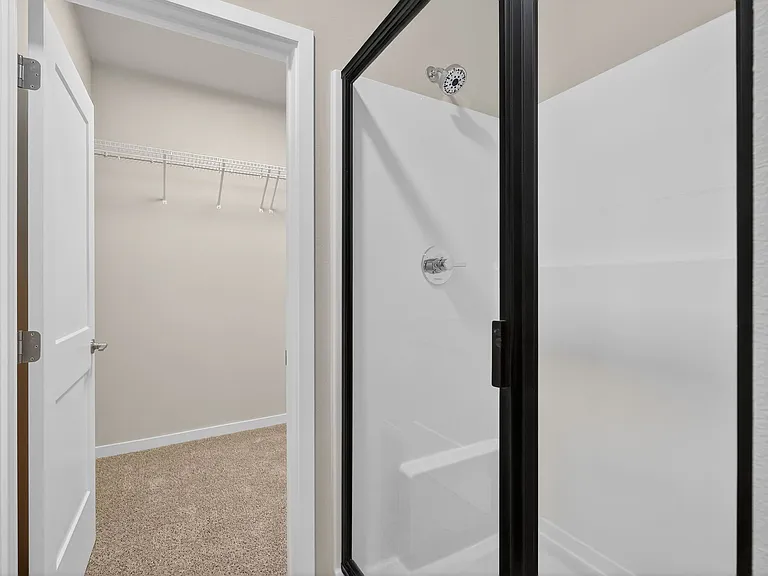 Lexington Park Townhome Rentals — Photo 33