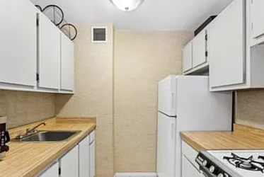 Sold by Maximillion Realty, Inc.