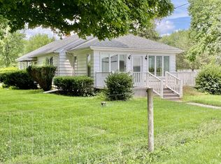 10895 N Grove Rd, Sycamore, IL 60178