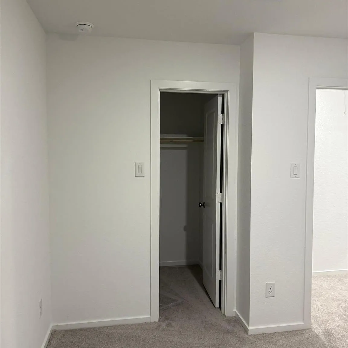 4 bed, 2.5 bath, $2,395 — Photo 4