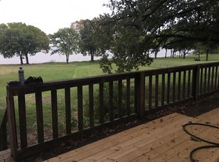 905 Louis Ln, Seven Points, TX 75143