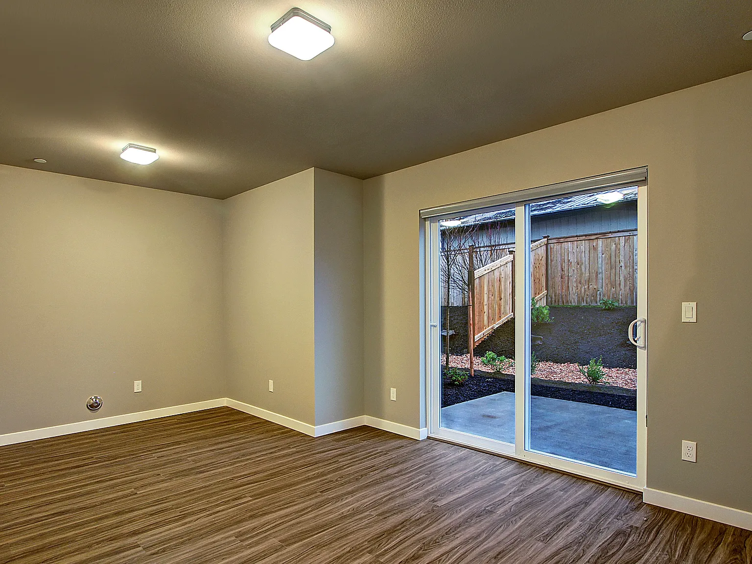 Salal Townhomes - 109 — Photo 3