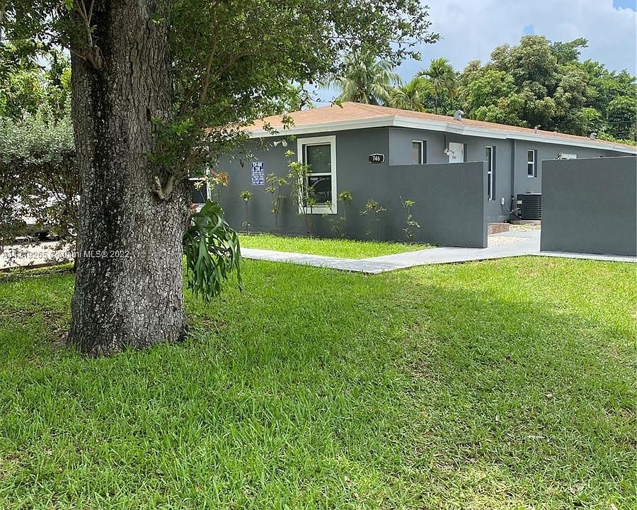 1st image of 750 NW 31st Ave #750