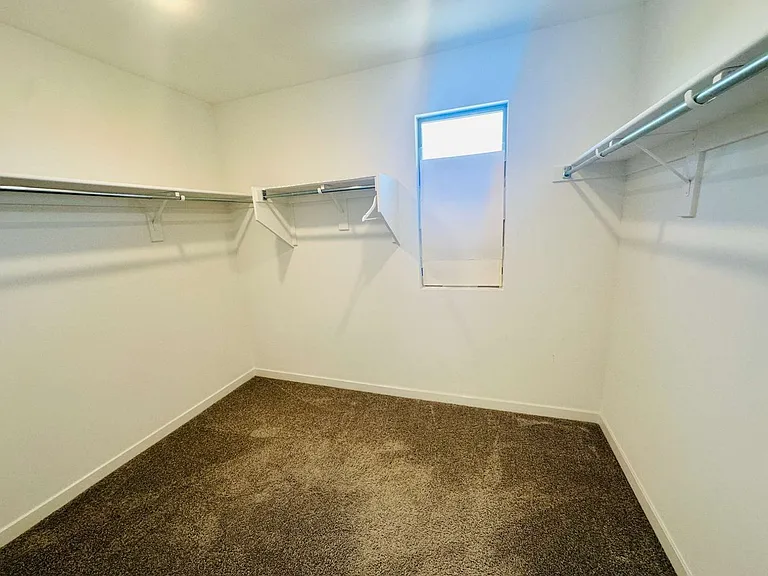 7425 W Nicolet Ave — Photo 9
