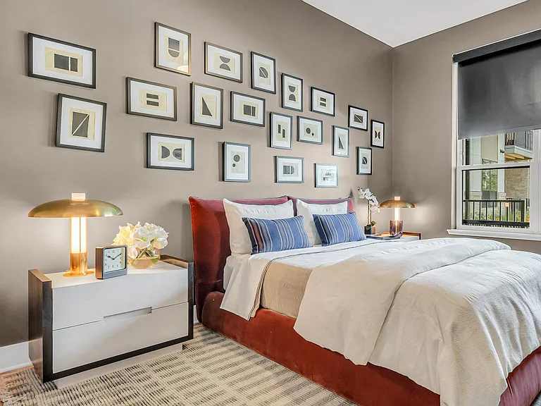 Luxe 360 on Centerpointe — Photo 7