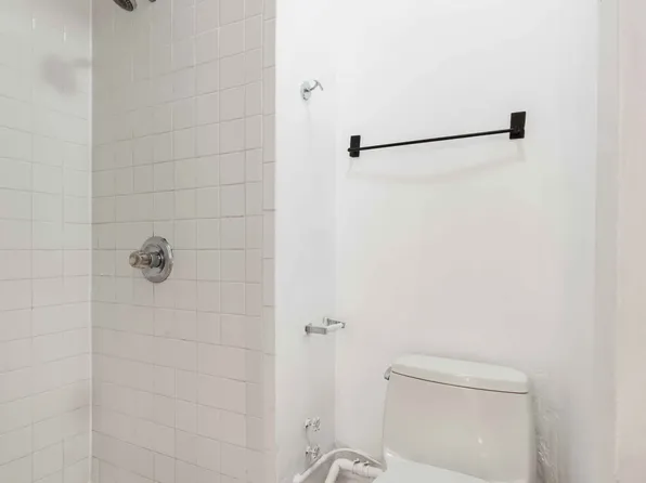 241 Mulberry Street image 5 of 5