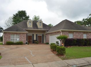 201 Avery Ct, Brandon, MS 39047