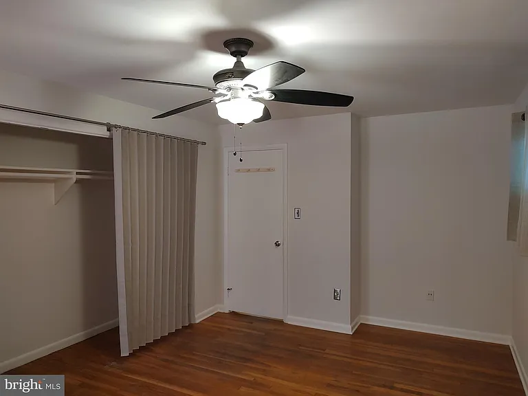 112 Claybrook Dr — Photo 26
