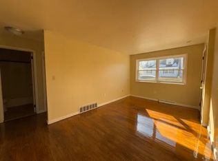 215 Fairfield St #R, New Haven, CT 06515