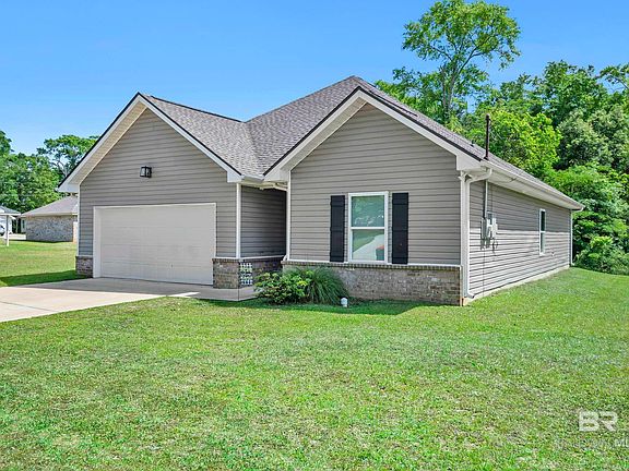 3rd image of 214 Cobb Ct
