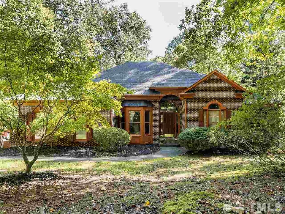 1st image of 4100 Brackenridge Ln
