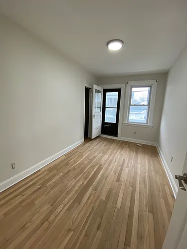 50 Jewel St #1 Photo 1