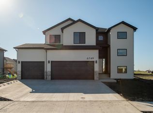 6749 27th St S, Fargo, ND 58104