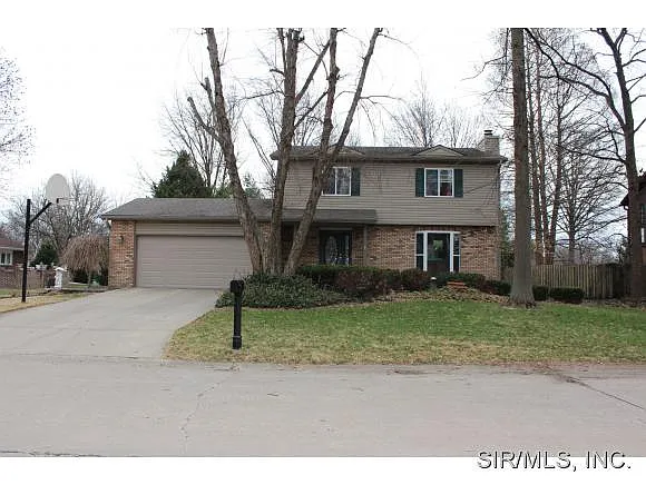 1905 McKendree Dr photo 1