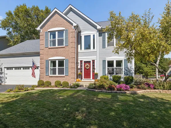 2224 Beaumont Ct, Aurora, IL 60502