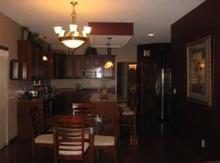 10417 Grimes Ave N, Brooklyn Park, MN 55443