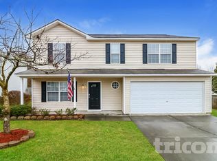 3673 Watkins Ridge Ct, Raleigh, NC 27616