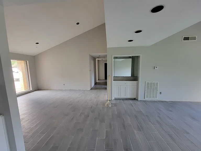 9902 Sageglow Dr — Photo 8
