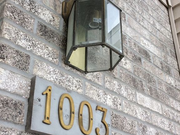 3rd image of 1003 Scott Park Dr