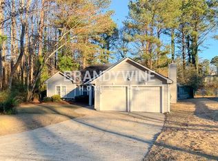 2525 Hallie Mill Rd, Atlanta, GA 30349