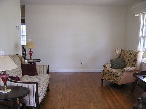 2nd image of 9 Sidney Pl