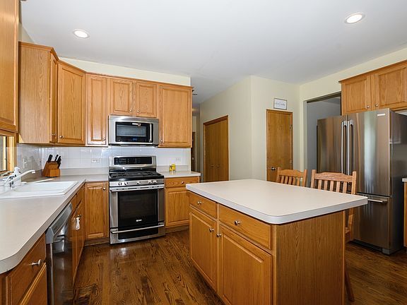 2nd image of 5105 Margaret Curtis Ln