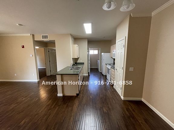 4th image of 501 Gibson Dr APT 2022