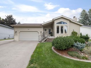 1631 E Tall Timber Loop, Post Falls, ID 83854