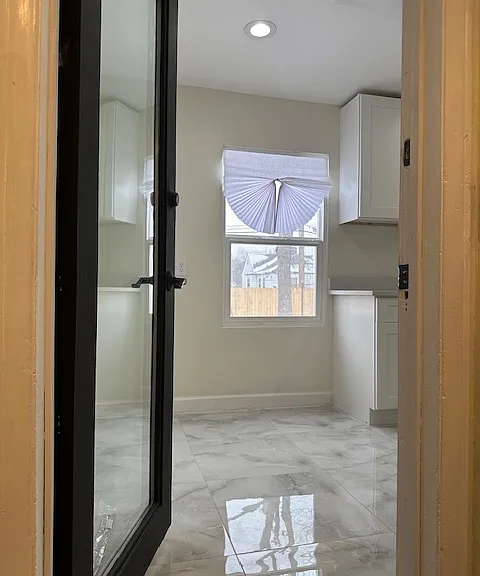 19345 Archdale St — Photo 12