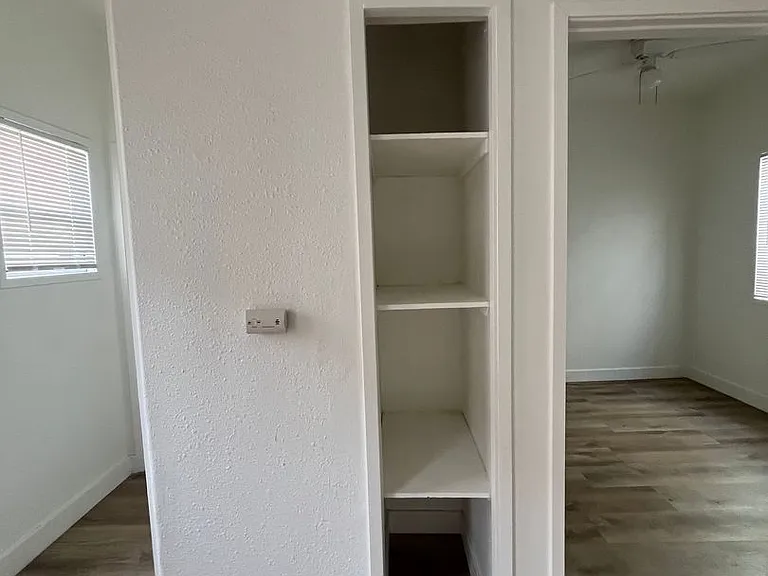 842 Alamitos Ave — Photo 15