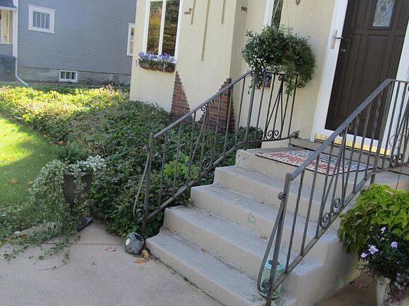 5th image of 415 W Vasa Ave