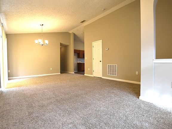5th image of 8338 Longspur Ave