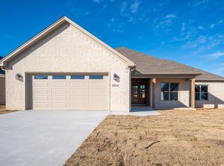 2312 Bridgegate Dr, Conway, AR 72034