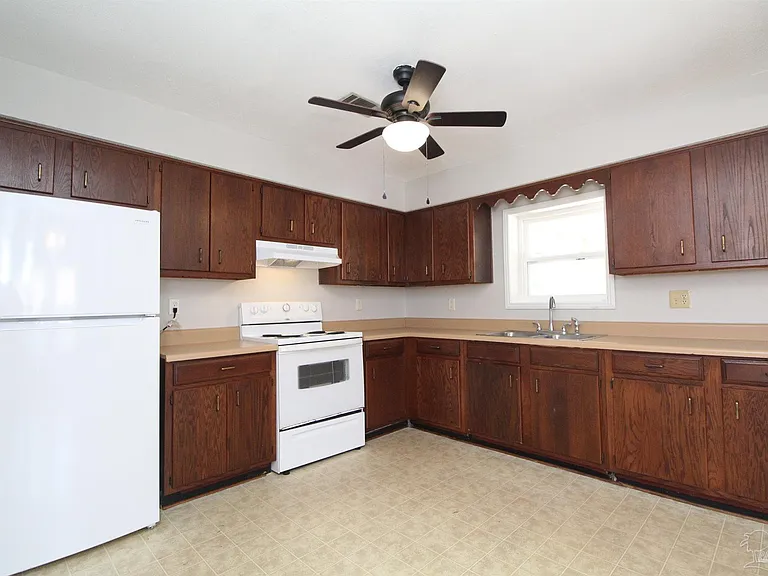 4630 Bellview Ave #B — Photo 7