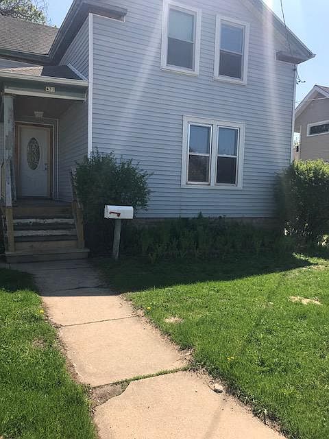 1st image of 431 W 11th Ave