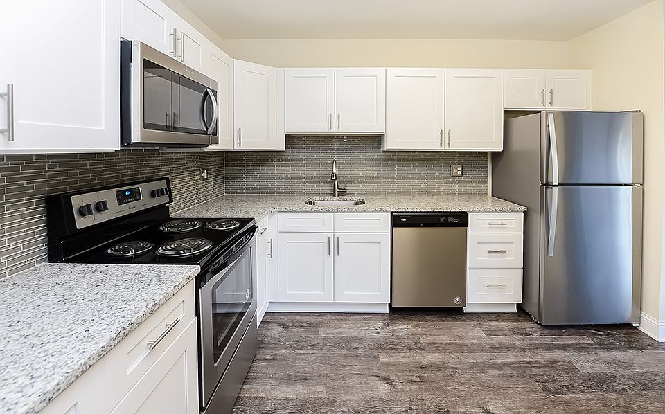 1st image of 2803 Stanbridge St APT B408